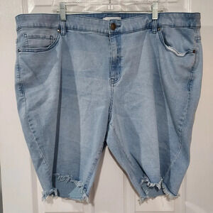 Lane Bryant Light Wash Mid-Rise Bermuda Shorts in Size 26